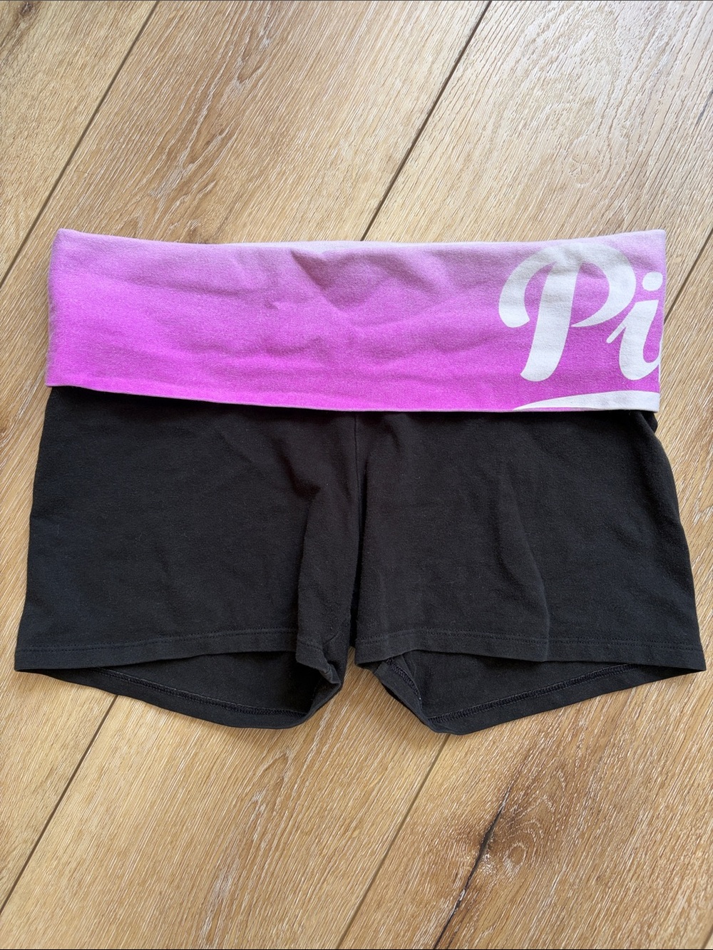 PINK Victorias Secret Y2K Low Rise Fold Over Yoga Shorts Size S Spell out
